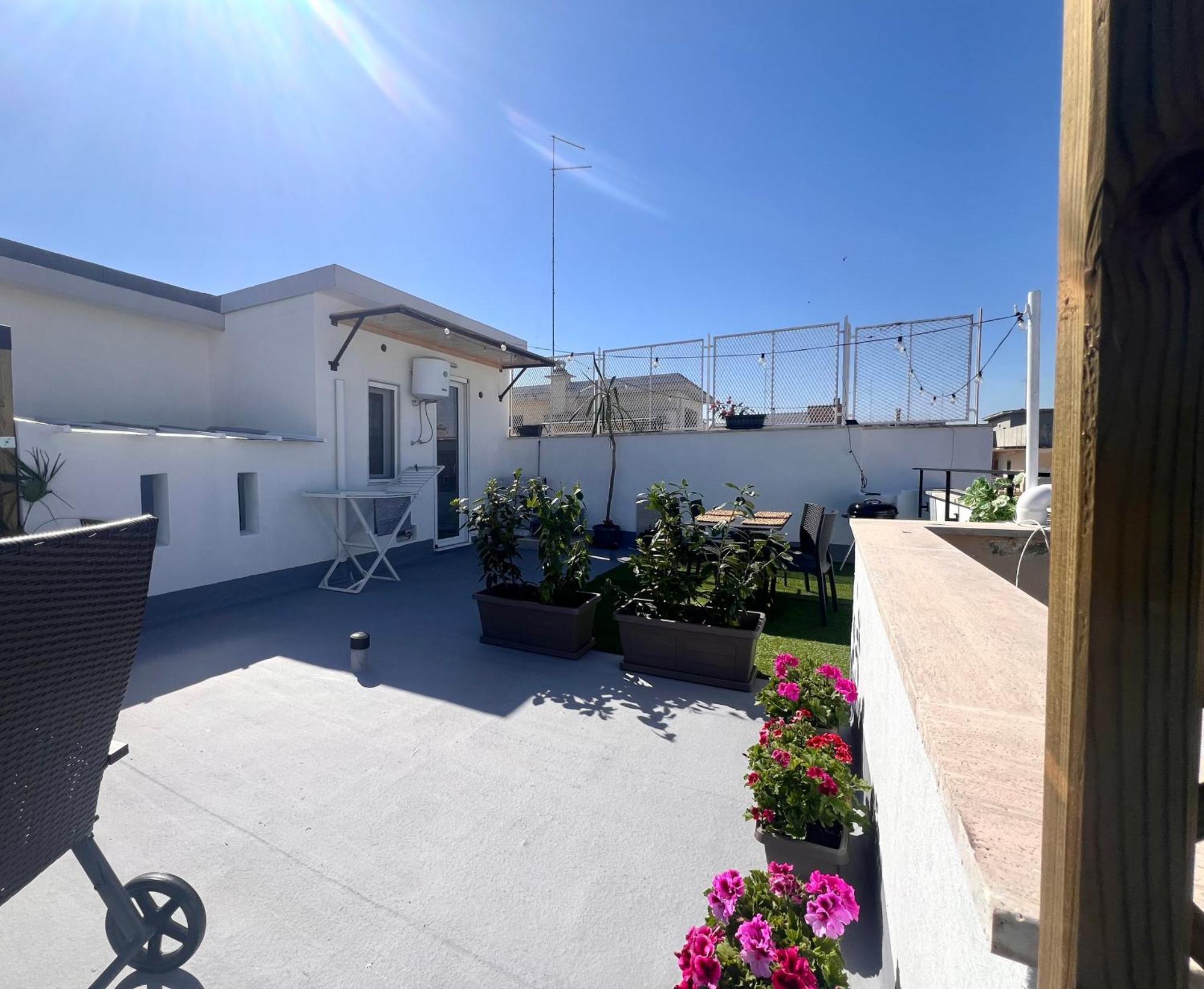 Apartmán Attic8 Bari Exteriér fotografie